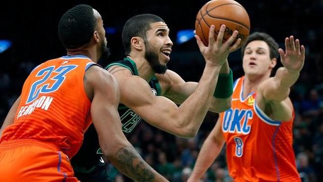 科维托娃焦点对战，塔图姆与80激战快船分钟，败北胜负难料！